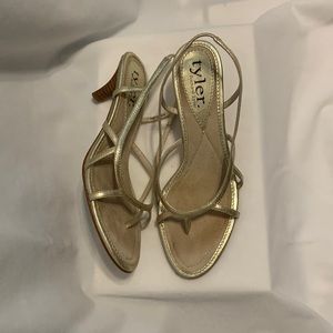 Richard Tyler Gold 9-Strap Heel - Sz 7